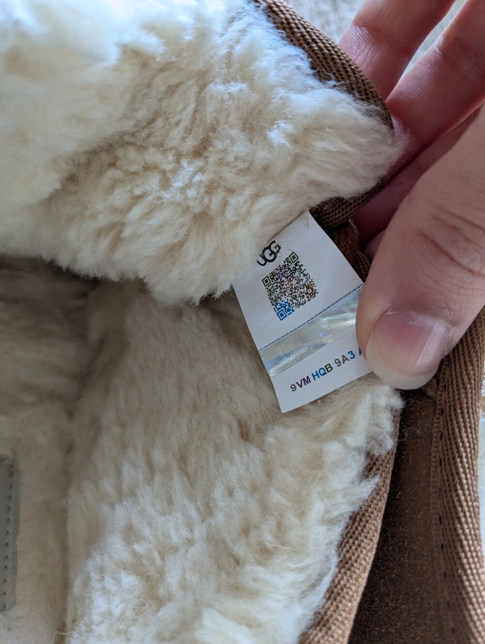 🐻 UGG Neumel Boots in Chestnut 🤎 - Picture 8 of 10